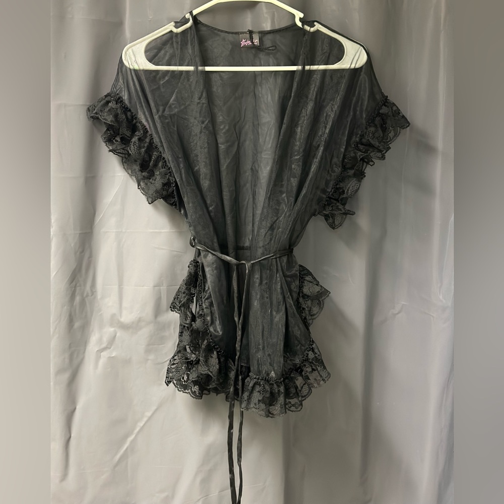 Mesh short robe. NWOT
